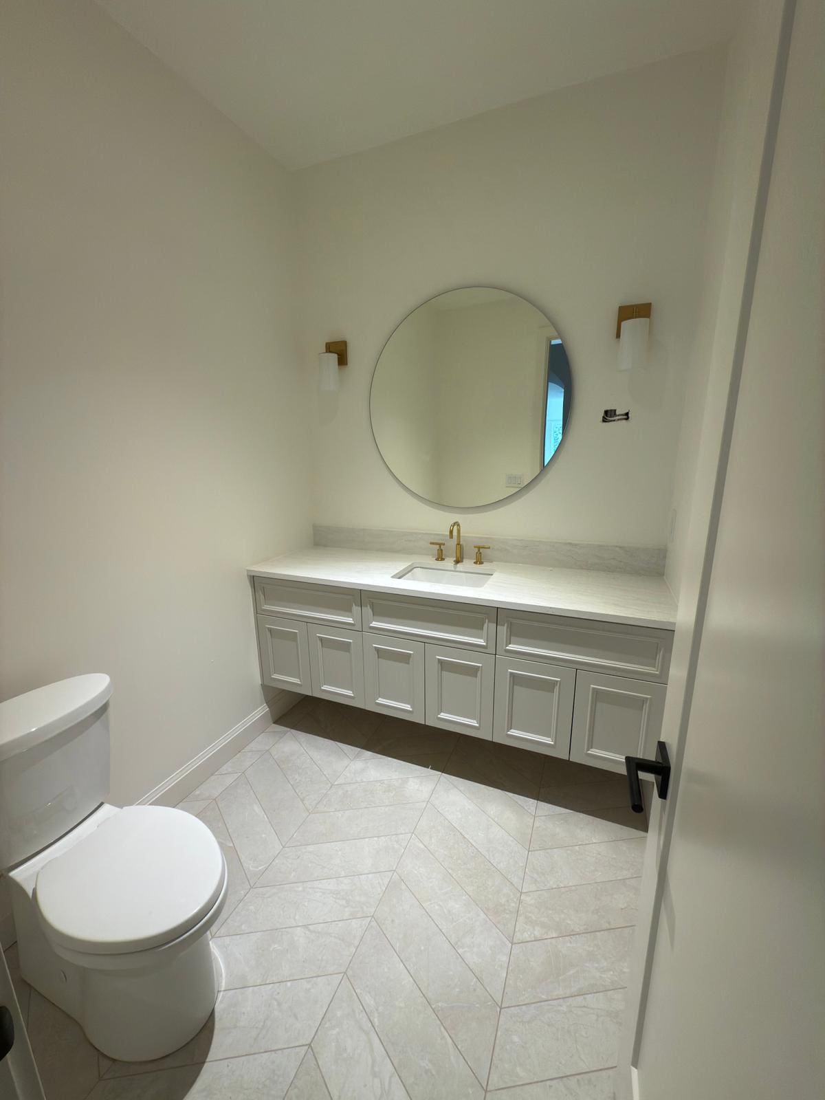 Bathroom Wall Sconce Mirror Lighting - Verde Electrical Ltd