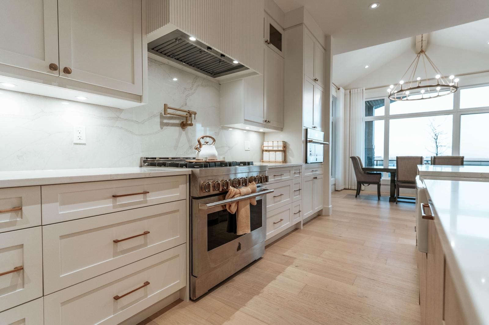 Kitchen Under Cabinet Lighting Range Hood - Verde Electrical Ltd