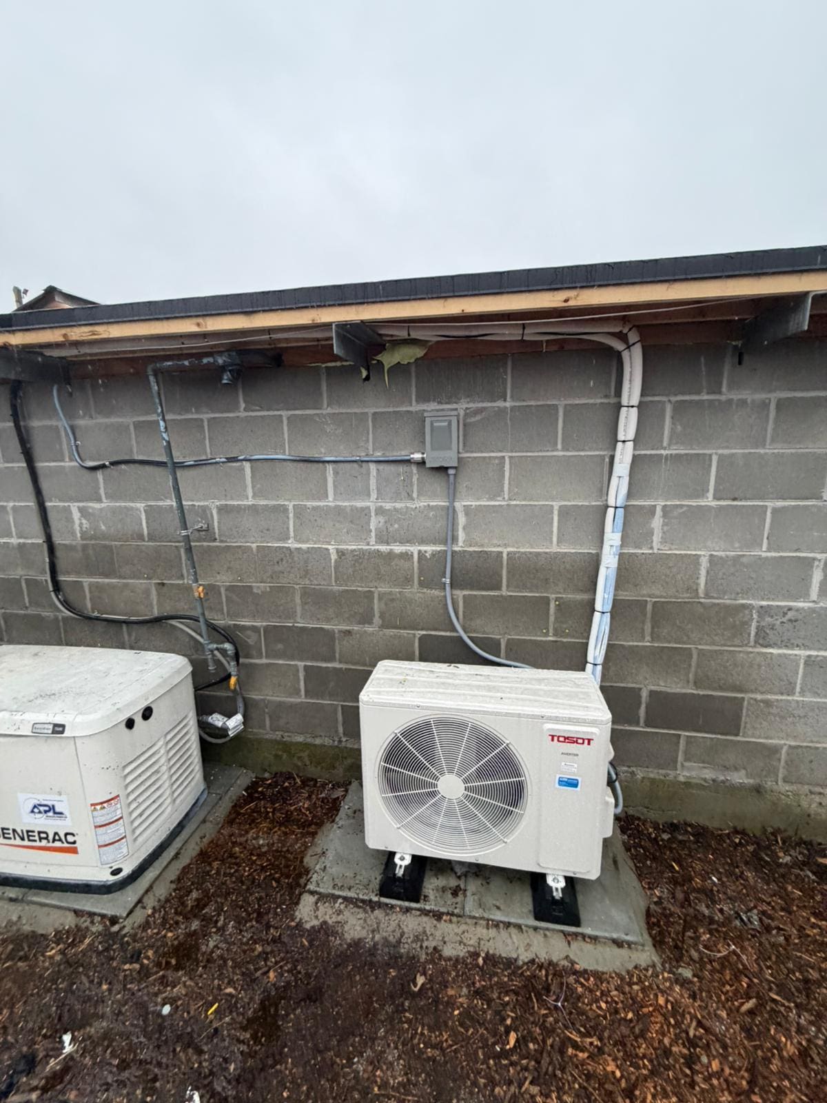 Mini Split Heat Pump Standby Generator - Verde Electrical Ltd